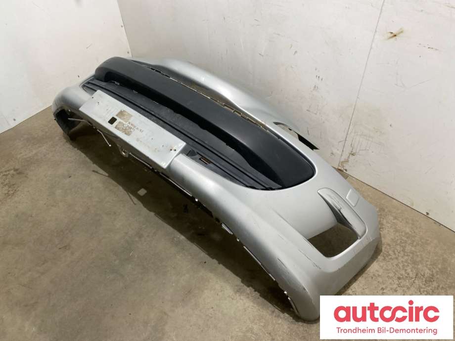 Støtfanger foran til Peugeot 308 2007-2011 (Type I, Fase 1)  (7401 LV|)