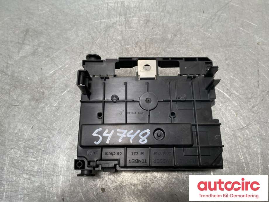 Sikringsboks motorrom til Peugeot 308 2007-2011 (Type I, Fase 1) (9807029180|)