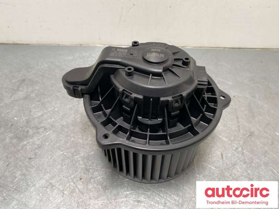 Varmeapparat motor bak til Tesla Model X 2016-->> (REAR|1052586-00-A|F00S3B2578|)