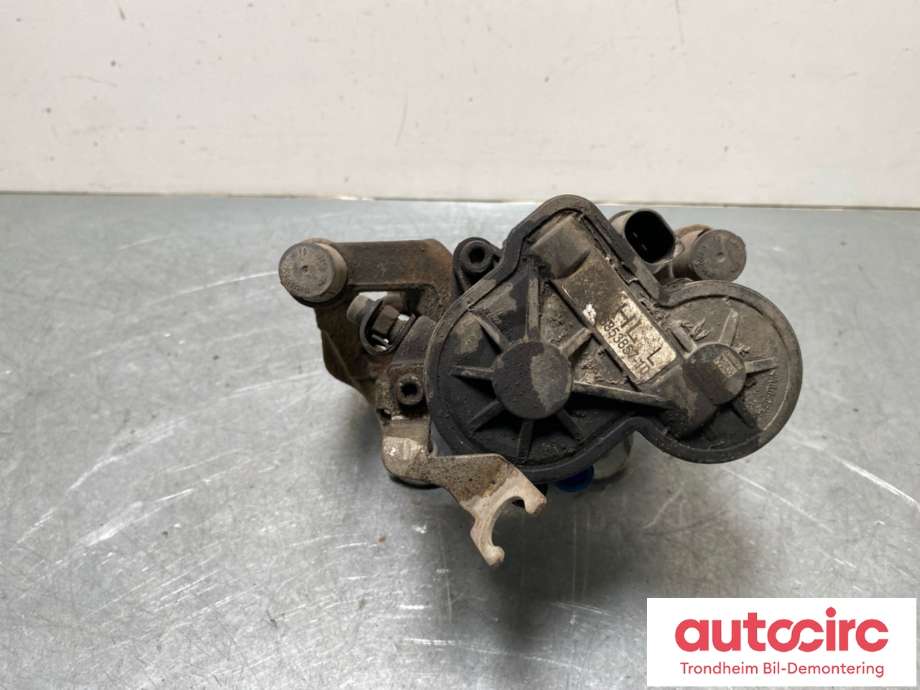 Bremsecaliper venstre bak, elektrisk til BMW i3 2013-2022 (6883026|34206883026|)