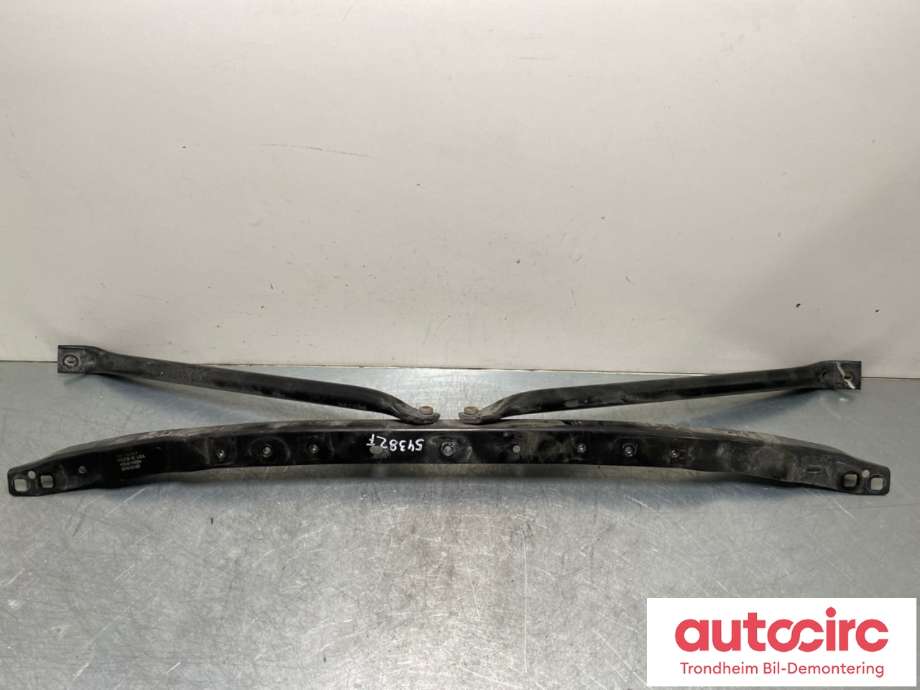 Frontplate øvre til BMW X5 2018-->> (G05) (G05) (7421707|51647421707|)