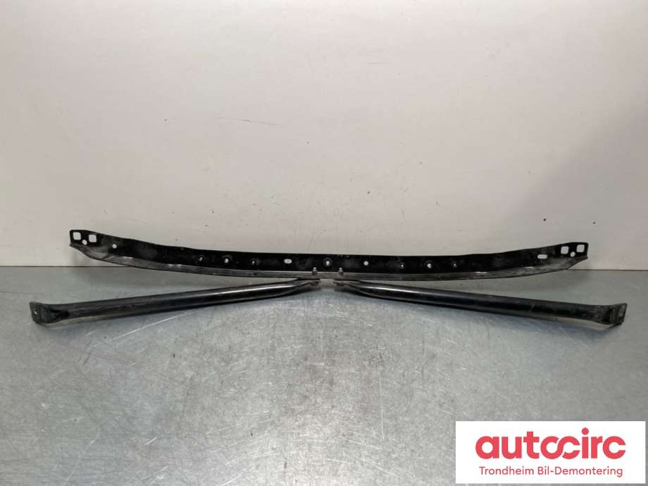 Frontplate øvre til BMW X5 2018-->> (G05) (G05) (7421707|51647421707|)