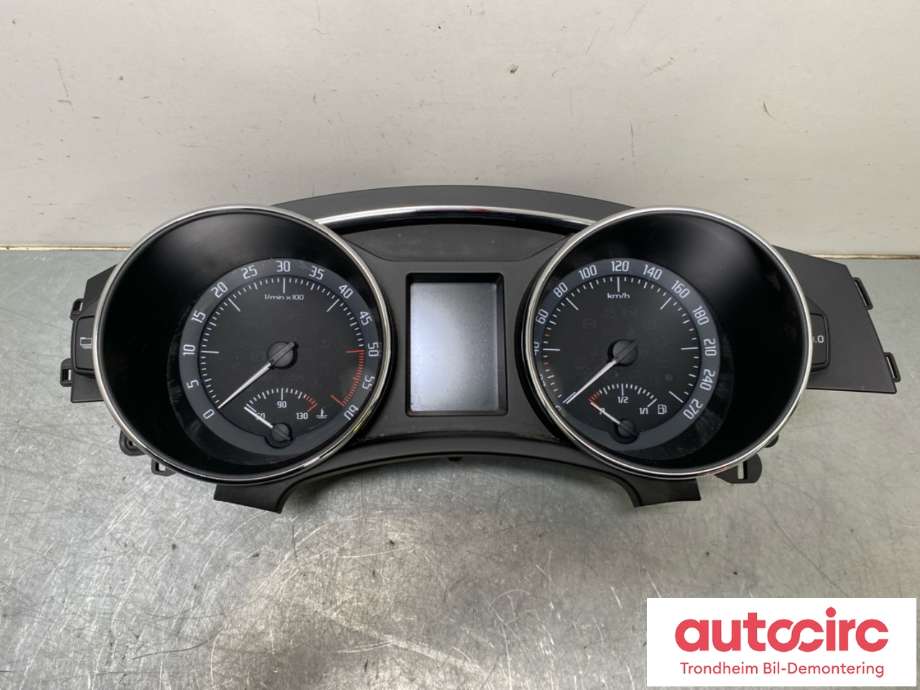 Instrumentpanel til Škoda Superb, 2008-2015 (Type II)  (3T1920841M)