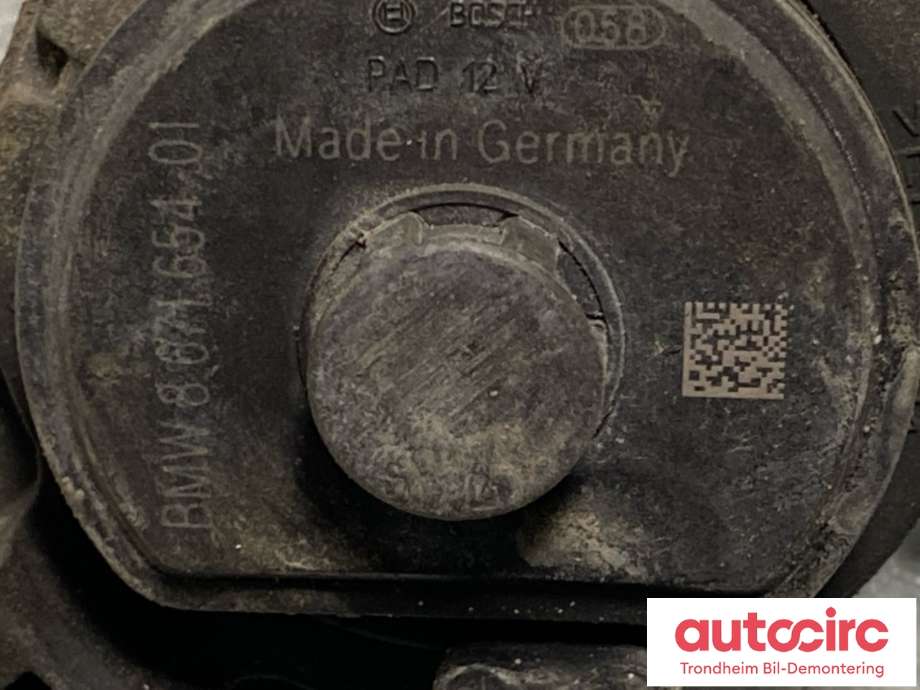 Vannpumpe elektrisk til BMW X5 2018-->> (G05) (G05) (11518671654|)