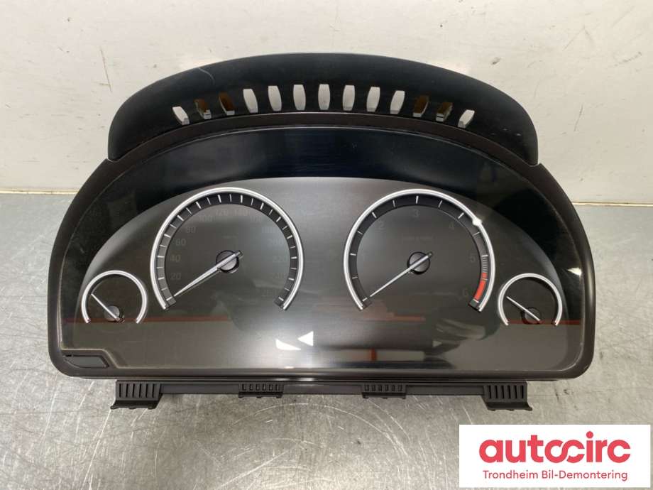 Instrumentpanel til BMW X3, 2010-2017 (F25) (F25) (BOSCH|62 10 6 805 243)
