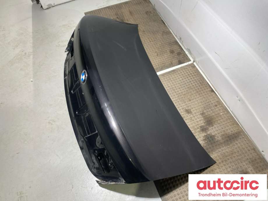 Bakluke sedan til BMW 7-Serie 2009-2015 (F01/F02/F03/F04) (F01/F02/F03/F04) (41 62 7 172 332|)