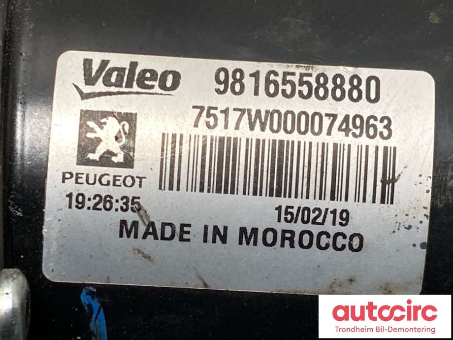 Viskermotor frontrute til Peugeot Partner 2019-->> (Type III)  (9816558880|)
