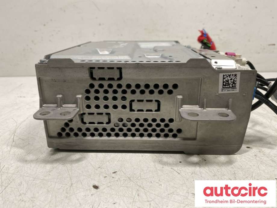 Bilstereo navigasjon til Mercedes C-Klasse 2021-->> (W206) (W206) (A2969002605|)