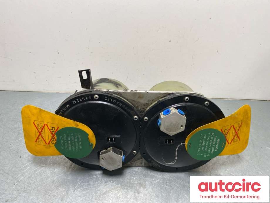 Hydraulikk tank til Øvrige personbiler Rolls-Royce Silver Spirit, 1980-1997 (UR23351)