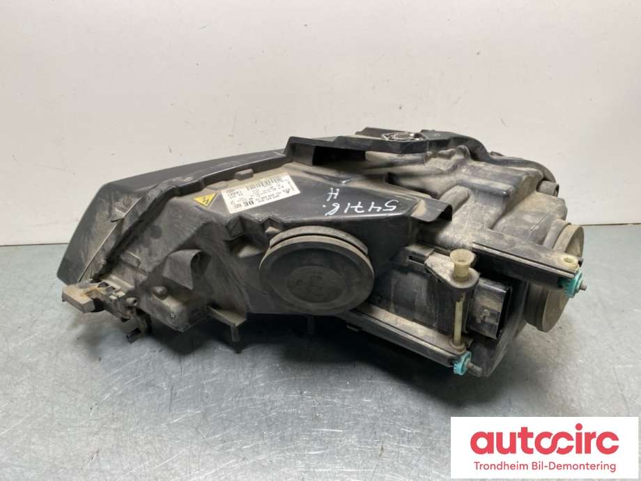 Frontlykt høyre xenon til Audi A3 2009-2012 (Type II, Fase 2) (8P0941030BM|8P0941030BT|)