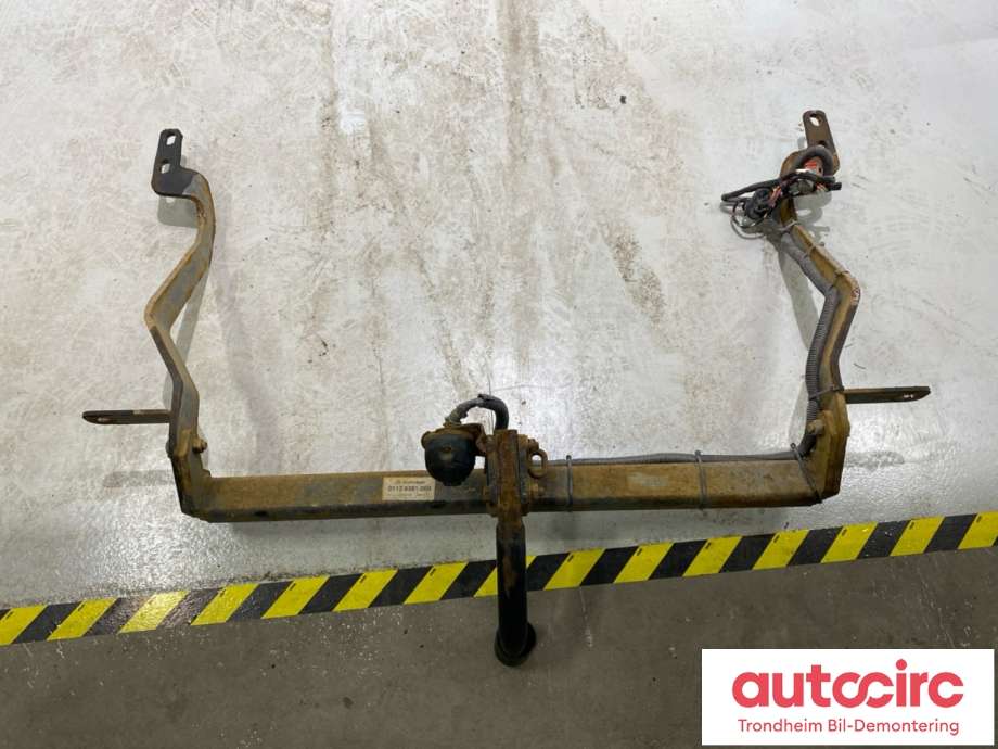 Hengerfeste til Citroën Berlingo 2015-2019 (Type II, Fase 2)  (NO PARTS ID|)
