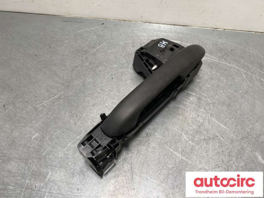 Dørhåndtak utv høyre bak til Mercedes Vito 2014-->> (W447) (W447) (A 447 760 01 59  9B27|A4477600334|A 447 760 03 34)