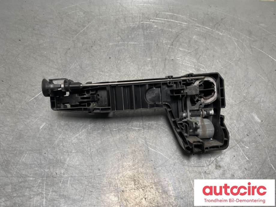 Dørhåndtak utv høyre bak til Mercedes Vito 2014-->> (W447) (W447) (A 447 760 01 59  9B27|A4477600334|A 447 760 03 34)