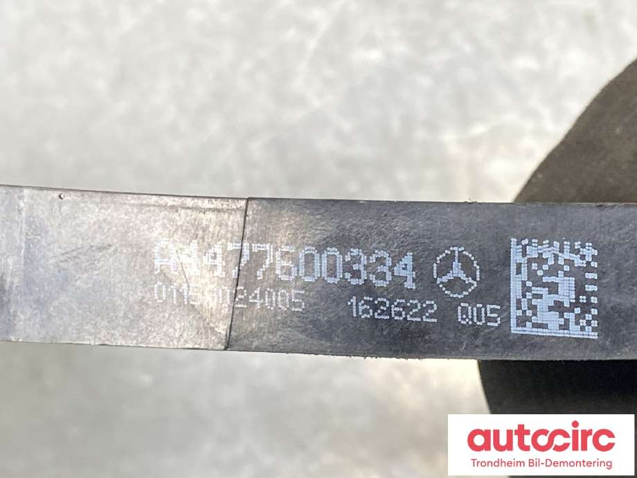 Dørhåndtak utv høyre bak til Mercedes Vito 2014-->> (W447) (W447) (A 447 760 01 59  9B27|A4477600334|A 447 760 03 34)
