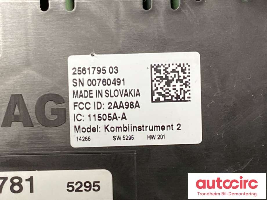 Instrumentpanel til Škoda Octavia 2013-2016 (Type III, Fase 1) (5E0 920 781|)