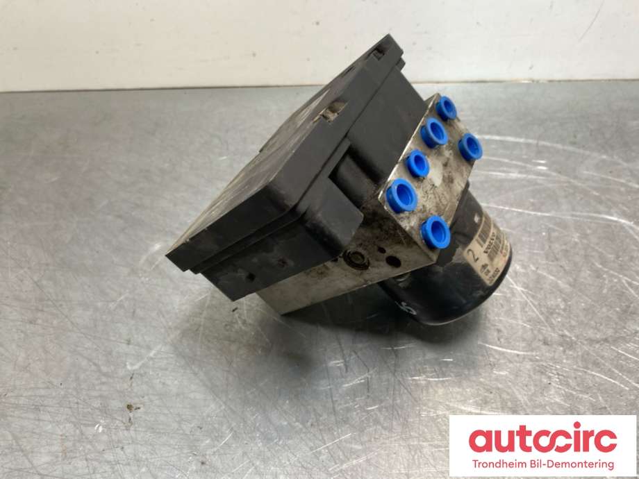 ABS sentral til Volvo XC70 2001-2004 (Type I, Fase 1) (8671224|8671455|)