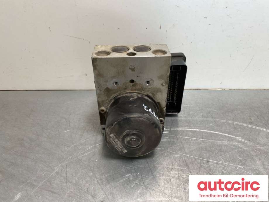 ABS sentral til Volvo XC70 2001-2004 (Type I, Fase 1) (8671224|8671455|)