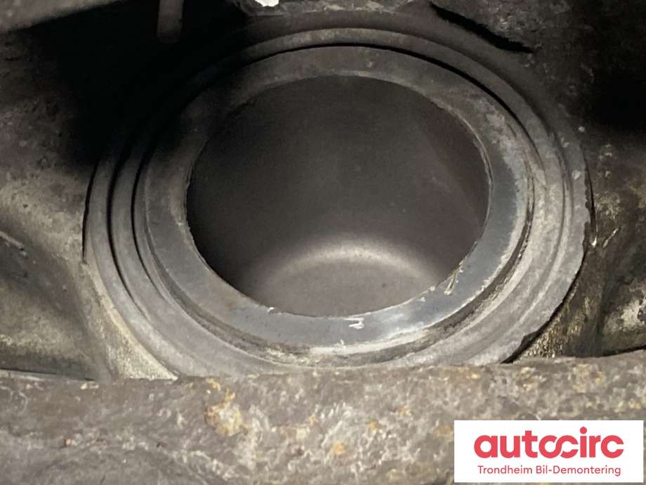 Bremsecaliper høyre foran til Mercedes C-Klasse 2007-2011 (Fase 1) (W204) (W204) (A2044212681|)