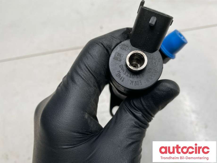 Dyse innsprøyting diesel til Volvo V50 2004-2007 (Fase 1) (30757314|0445110188|)