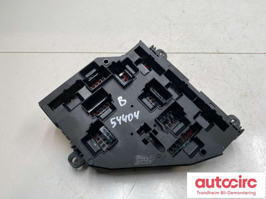 Sikringsboks bagasjerom til BMW 7-Serie 2009-2015 (F01/F02/F03/F04) (F01/F02/F03/F04) (9264924|61149264924|)