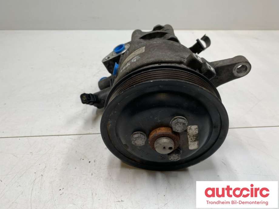 Servo pumpe mekanisk til BMW 7-Serie 2009-2015 (F01/F02/F03/F04) (F01/F02/F03/F04) (32416867156|)