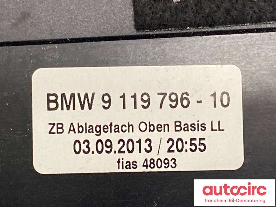 Hanskerom til BMW 7-Serie 2009-2015 (F01/F02/F03/F04) (F01/F02/F03/F04) (9119796|51459119796|)