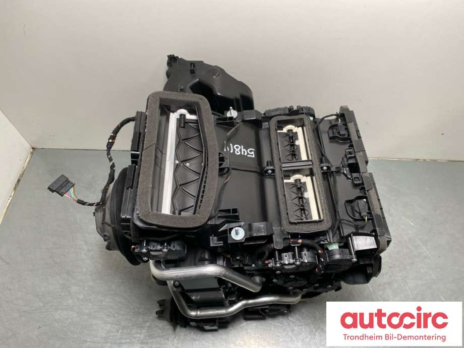 Varmeapparat register til BMW iX 2021-->> (I20) (I20) (64 11 5 A05 C28|)