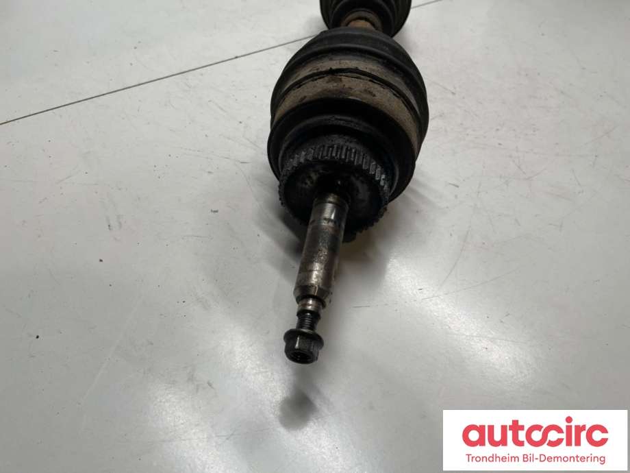 Drivaksel høyre foran, diesel/automat til SsangYong Rexton W 2014-2017 (Y290) (Y290) (4130009002|)