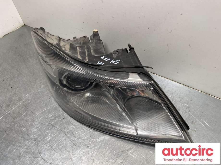 Frontlykt høyre xenon til Škoda Octavia 2009-2013 (Type II, Fase 2)  (1Z1941018T|)