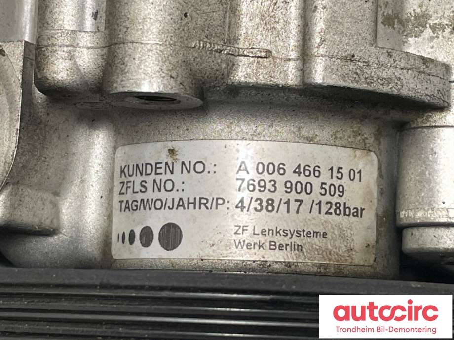 Servo pumpe mekanisk til Mercedes C-Klasse 2011-2014 (Fase 2) (W204) (W204) (A0064661501|)