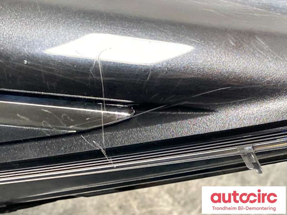Frontlykt venstre xenon til Peugeot 5008 2010-2017 (Type I)  (9805525580|)