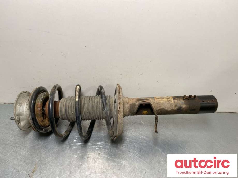 Fjærbein venstre foran til BMW X3 2007-2010 (Fase 2) (E83) (E83) (31313453523|)