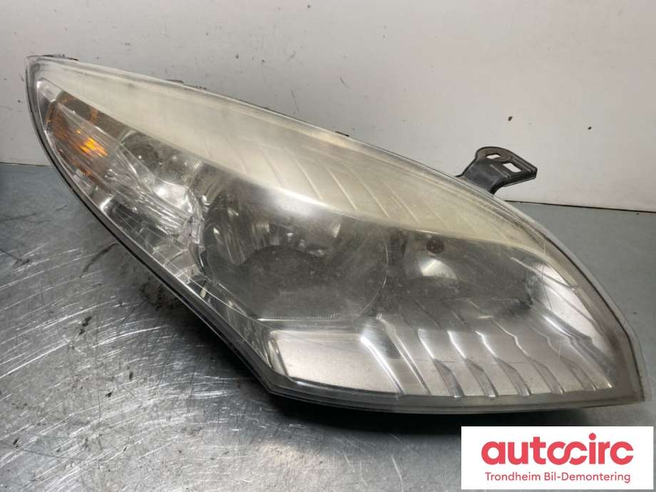 Frontlykt høyre halogen til Renault Megane, 2009-2016 Type III  (260100017R)