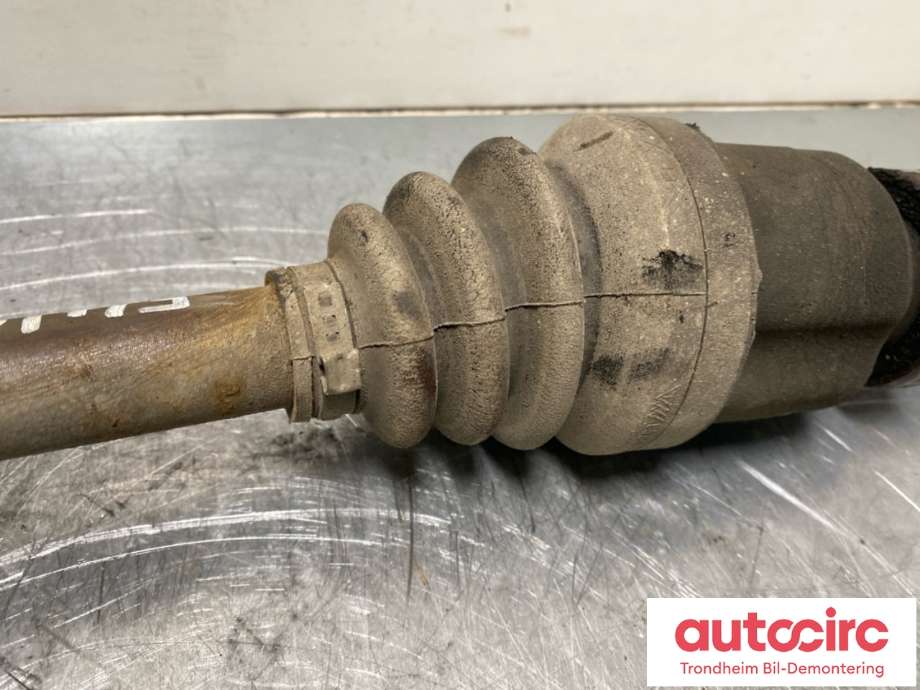 Drivaksel høyre foran, diesel/manuell til Renault Megane 2009-2016 Type III  (391009002R|8200725500|)