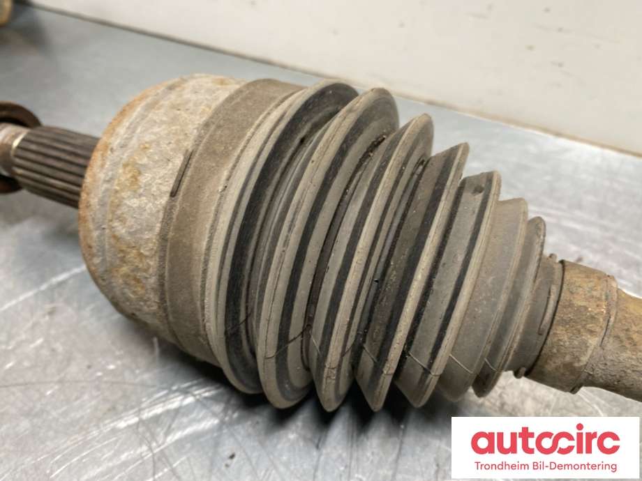 Drivaksel høyre foran, diesel/manuell til Renault Megane 2009-2016 Type III  (391009002R|8200725500|)