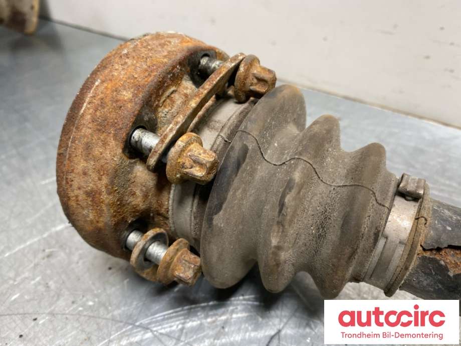 Drivaksel høyre bak, diesel/automat til BMW X3 2007-2010 (Fase 2) (E83) (E83) (7524042|33207524042|)