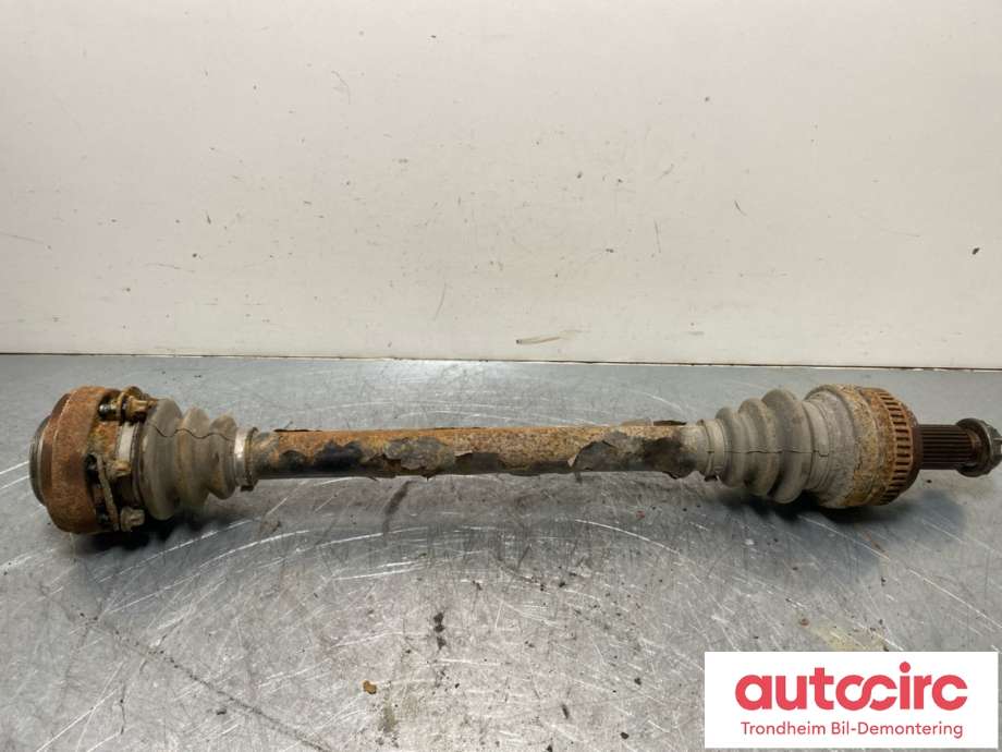 Drivaksel venstre bak, diesel/automat til BMW X3, 2007-2010 (Fase 2) (E83) (E83) (7524041)