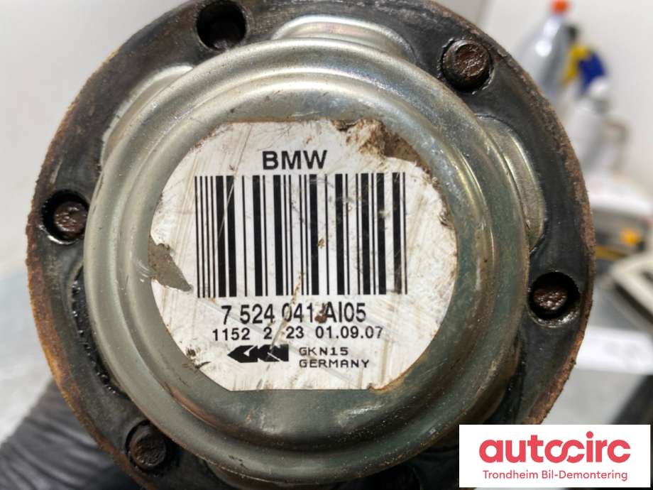 Drivaksel venstre bak, diesel/automat til BMW X3 2007-2010 (Fase 2) (E83) (E83) (7524041|33207524041|)