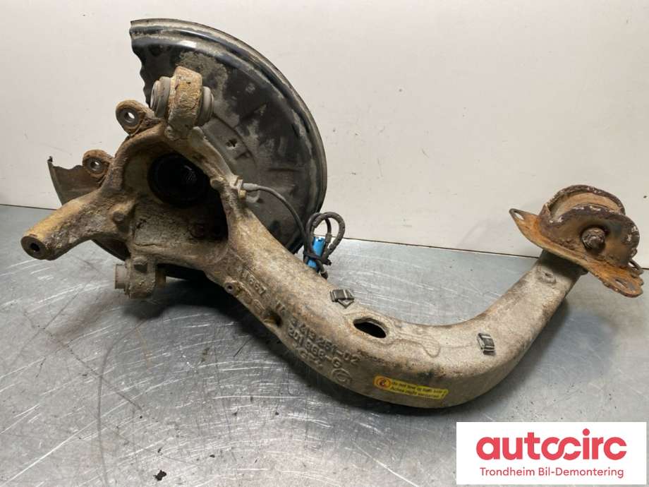 Hjulspindel venstre bak til BMW X3 2007-2010 (Fase 2) (E83) (E83) (33303420501|)