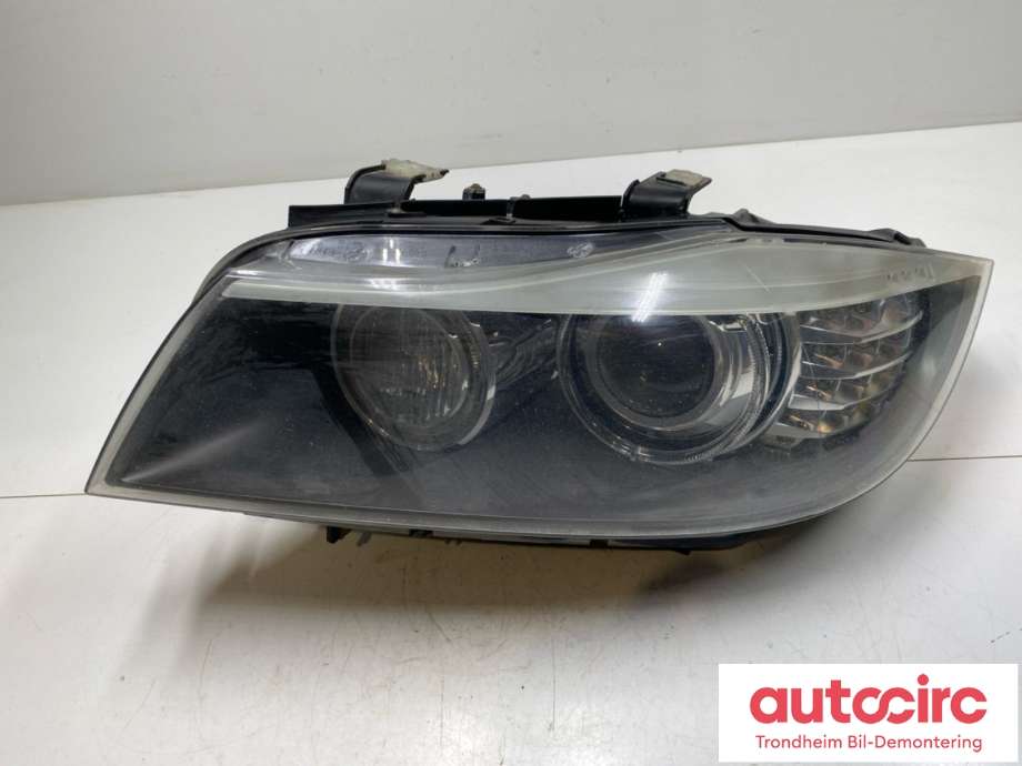 Frontlykt venstre xenon til BMW 3-Serie 2005-2011 (E90/E91/E92/E93) (E90/E91/E92/E93) (63117202589|63117202581|)