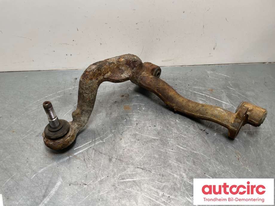 Bærebru høyre foran øvre til VW Transporter / Caravelle 1990-2003 (T4) (T4) (701407022B|)