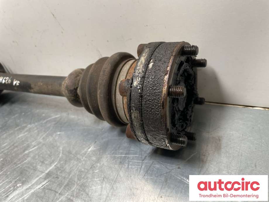 Drivaksel venstre foran, diesel/manuell til VW Transporter / Caravelle 1990-2003 (T4) (T4) (701407449BX|)