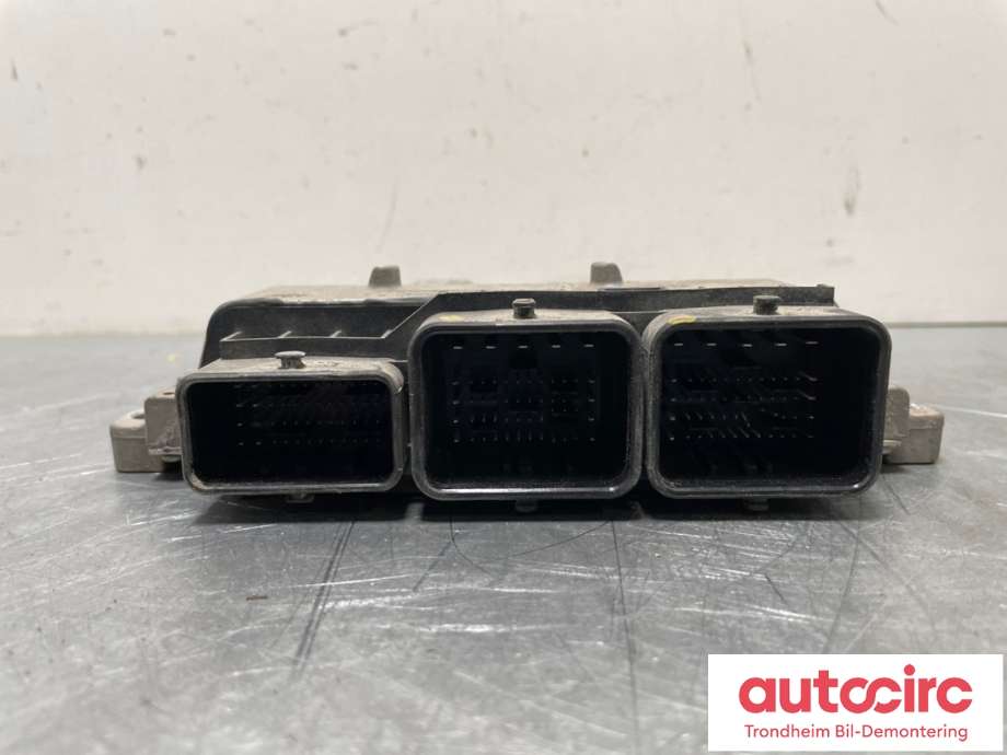 Styreenhet motor til Toyota Proace 2013-2016 (Type I)  (9806127380|SU001A0531|)