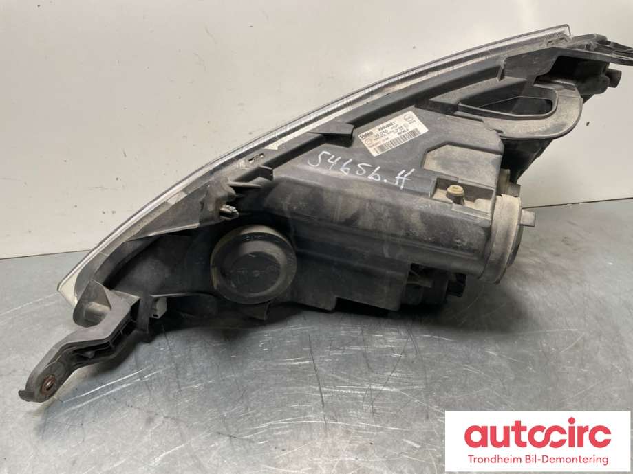 Frontlykt høyre halogen til Toyota Proace 2013-2016 (Type I)  (SU001A1266|)