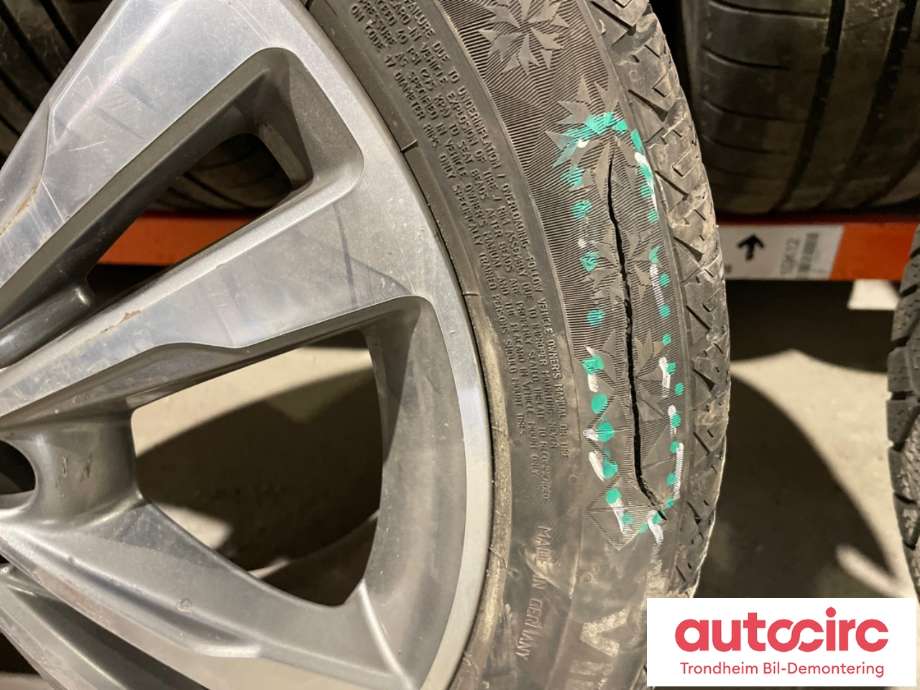 Hjulsett aluminium vinter til Mercedes E-Klasse 2013-2016 (Fase 2) (W212) (W212) (17 TOMMER|225/50R17 98T|PROD: 3622|5-6 MM)
