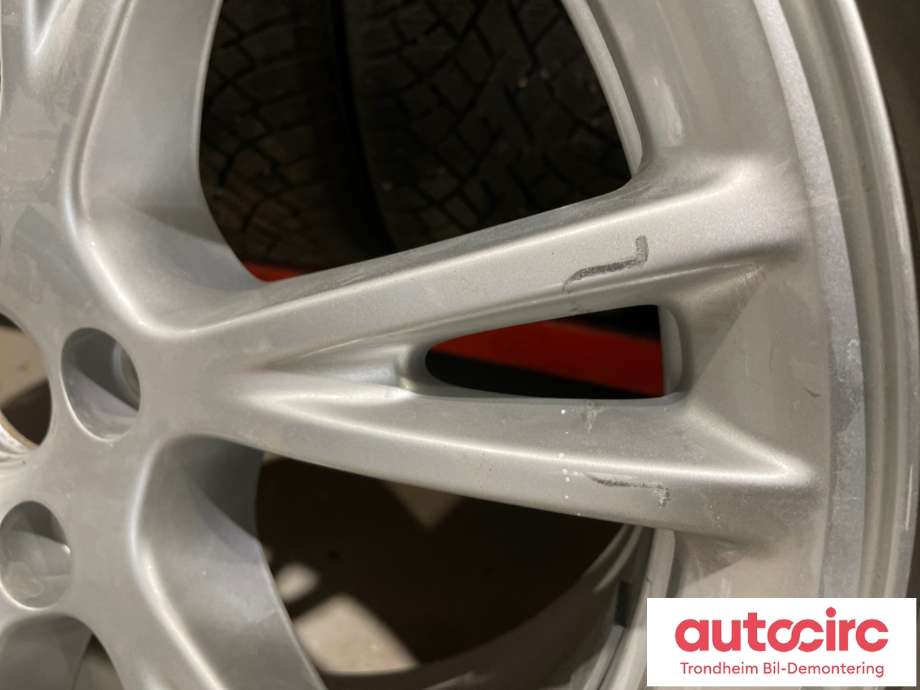 Hjulsett aluminium sommer til Tesla Model Y 2021-2024 (Type I)  (19 TOMMER|255/45R19 101W|PROD: 2922|3-4 MM)