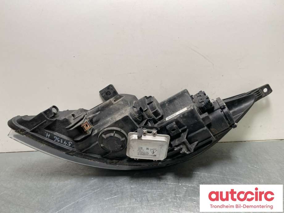 Frontlykt høyre xenon til Kia Sportage 2010-2016 (Type III)  (921023U290|921023U111|)
