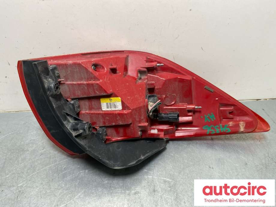 Baklykt høyre ytre til Kia Sportage 2010-2016 (Type III)  (924023W010|)