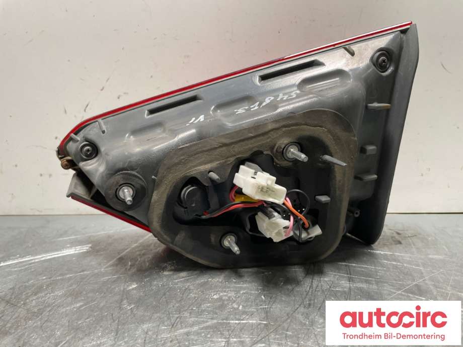 Baklykt venstre indre til Hyundai i40 2012-2017  (92403-3Z000|)