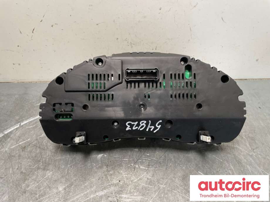 Instrumentpanel til Hyundai i40 2012-2017  (94011-3Z010|)
